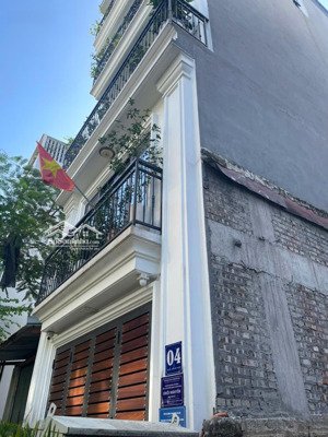 hiếm, bán nhà phân lô sài đồng, đường rộng, vỉa hè, 110m2, mt 7m, 5 tầng, lô góc, giá tốt 22.9 tỷ