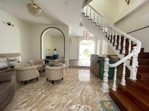 siêu phẩm, 3 tầng, 110m2, hoàng diệu 2, gần ga metro, linh trung, thủ đức,chỉ 6,x tỷ.