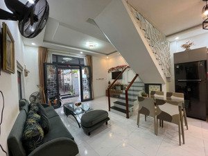 điện biên phủ gần sát mặt tiền, kiệt 3m chỉ hơn 4,x