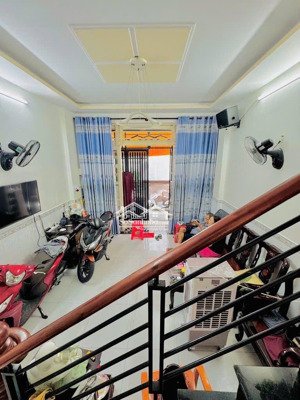 bán căn nhà mới đẹp ở ngay, 48m2, huỳnh tấn phát, phường bình thuận, quận 7, giá rất rẻ