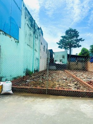 đất linh đông đường xe hơi quay đầu,ngay tiểu học bình quới,5*20,thích hợp xây căn hộ dịch vụ