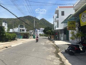 bán nhà mặt tiền đường bùi huy bích hòn xện, bắc nha trang