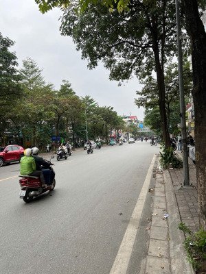 bán nhà mp thanh nhàn hai bà trưng dt 48m x 3t x mt 4,15m giá 33.35 tỷ có thương lượng