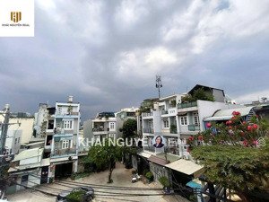 nhà 4 tầng - 100m2 - 10.5 tỷ, có gara để xe, kdc phân lô đỗ xuân hợp -pla sát ngã 4 bình thái