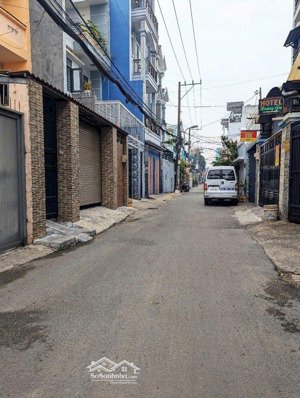 bán nhà 83m2 - trệt lầu - 3 phòng - hẻm xe hơi 1 trục quang trung phường 10 gò vấp