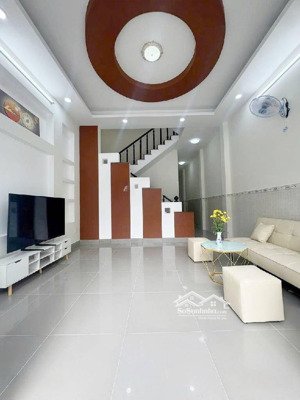 cần bán gấp nhà mtkd đs.. 98m2- 3tầng - 4pn - long trường - chỉ : 8.1 tỷtl