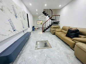 em vũ bán nhà mới đẹp quảng an tây hồ ô tô đỗ cổng 2 mặt thoáng full nội thất chỉ 2,7 tỷ