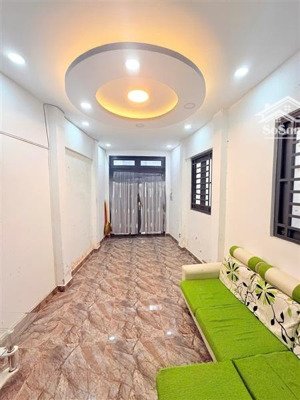 phạm văn hai- tân bình- chỉ 4ty1 3mx 10m 1 trệt- 1 lầu- 2pn- 2 wc