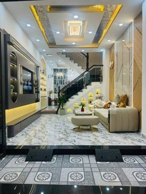 bán gấp nhà đẹp ngay vincom giá chỉ 1,73 tỷ ở đ. lý thường kiệt, dĩ an - thuê 7tr/tháng, sổ riêng