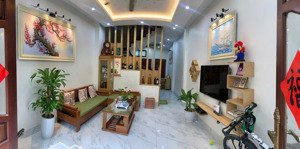 nhà lộc, tặng full nội thất, 2 mặt ngõ ô tô đỗ cửa, 5 tầng, 40m2,bắc từ liêm.