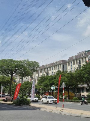 bán gấp siêu phẩm lô góc him lam vạn phúc, kinh doanh bất chấp, nhà đẹp ở luôn, 75m2 giá đầu tư