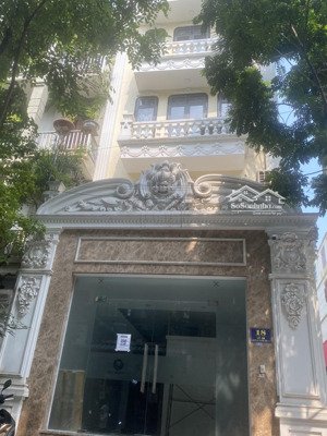 duy nhất 1 căn bán tại phố xã đàn. cách mp 10m diện tích 45m x4 tầng, mr 4,05m . ô tô vào nhà