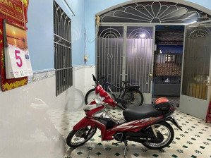 nhà 1 sẹc âu cơ, phú trung , tân phú . dt : 57,5m2 ( ngang 3,8m) giá chỉ 5,6 tỷ