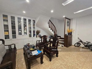 nhà thụy khuê, ngõ nông 50m ra phố, đường trước cửa 3m, kcbt mặt tiền 6m, ở/ cho thuê, 48m2*6t