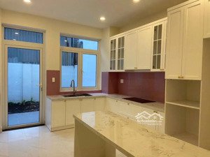 bán nhà hẻm xe hơi nguyễn huy tự, phường đa kao, quận 1 nhà 4 tầng mới xây, vị trí trung tâm