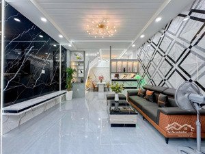 quận 7, nhà mới cạnh him lam, trần xuân soạn, ngang 4.5m x 14m, 3pn, chỉ 6tỉ x 