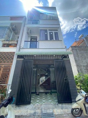 nhà 3 tầng hẻm xe hơi, đường lò lu, quận 9 giá nhỉnh 5 tỷ