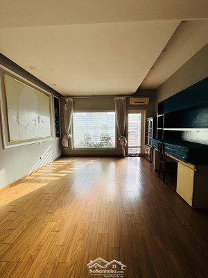 gấp bán nhà mặt phố cổ lò đúc giá cắt lỗ 120 tỷ sở hữu ngay 120m 6 tầng mặt tiền quyền lực 6.7m