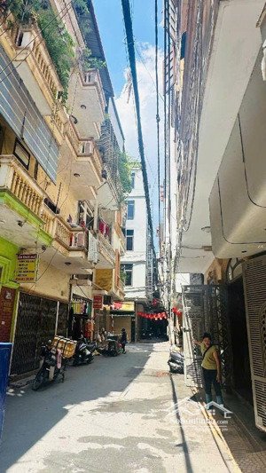 bán nhà phố hoàng văn thái | ô tô đỗ cửa 51m², mặt tiền 4.9m, giá chỉ 16.5 tỷ