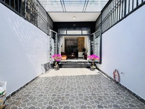 bán nhà chính chủ giá rẻ ngang 4x20m trục đường phạm văn chiêu phường 14 gv