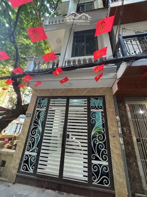 bán nhà 5 tầng phố lạc long quân, cầu giấy- lô góc 2 mặt thoáng ô tô đỗ cửa dòng tiền ổn