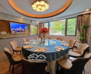 nhà mới xây cần cho thuê mặt tiền trần đình xu gần ngã 4 trần hưng đạo, quận 1