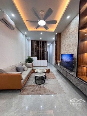 bán nhà nhiều phòng ngủ nhất trương định, hàng xóm nam đô, ngõ ô tô trải nhựa, 41m, nhỉnh 7tỷ.