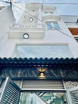 bán nhanh nhà gần cầu an phú đông đường trần bá giao p5 38m2 2tỷ150tr. sổ hồng riêng.