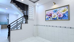 nhà đúc sổ hồng riêng khu nhiều tiện ích