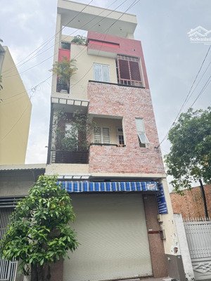 cống lở nhà chính chủ khu vip, dt 5x16,5m, đúc 4 tầng, đường 10m thông, 11,3 tỷ, lh 