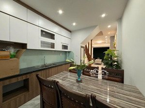 siêu đẹp,bán nhà phú diễn, bắc từ liêm, ngõ nông, vài bước ra ô tô tránh, 5 tầng 39m chỉ 7.5 tỷ