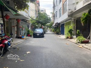 chính chủ bán căn nhà 470m², mặt tiền 20m, 4 tầng, 12 phòng ngủ, sát cộng hòa, p13, tân bình, sr.