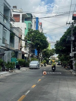 mặt tiền đường 12m lê quốc trinh, ngay vườn lài, lê thúc hoạch, 69m2 x 4 tầng. chỉ 8 tỷ 300