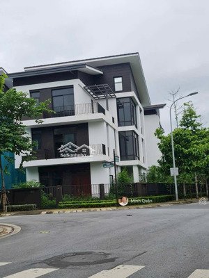 bán biệt thự vip góc trung tâm dự án hado view công viên trọn vẹn giá tốt nhất khu khép kín