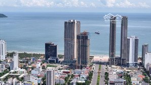 sống giữa tầng mây chạm trọn hơi thở biển mỹ khê