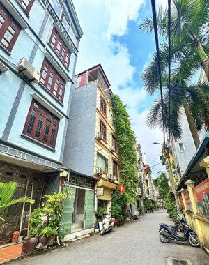 bán đất khu 72ha vĩnh phúc, oto đỗ cửa, thông bưởi, đội nhân, đất vuông nở hậu 27m tặng nhà cấp 4