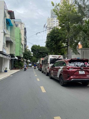 mặt tiền nb kinh doanh vip ngay bảy hiền. dt 3,5x16m . giá 8.5 tỷ