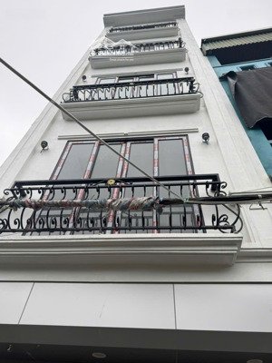 bán nhà yên ngưu ngọc hồi dt 38mx5t giá 6,6ty lh 