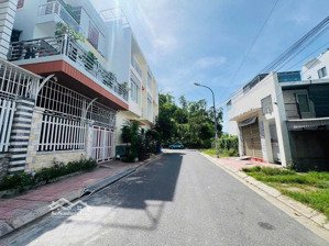 bán gấp lô đất vàng tđc hòn rớ 1, đường sơn ca, nha trang, tiềm năng sinh lợi cao, 4tỷ290 (có bớt)