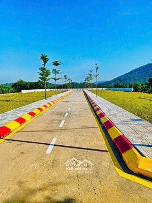 bán gấp lô đất phân lô f0 100m2 phân lô full thổ cư xã phú cát, quốc oai giá chỉ 2 tỷ