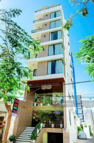 bán căn góc khách sạn 7 tầng , 2 sao mặt tiền đường nguyễn biểu đang hoạt động tốt + đầy đủ pccc