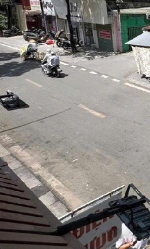 hot, mặt phố, kinh doanh, 3 mặt thoáng 30m2 chưa tới 3 tỷ