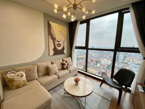 cho thuê 3 ngủ full đồ tại golden park phạm văn bạch giá 21tr .lh : 0986.913''''764