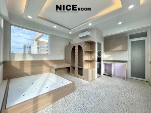studio nhiều ánh sáng view đẹp giáp quận 1