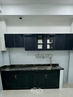 cho thuê nhà nguyên căn 2 tầng mới xây đường lê văn sỹ, phường 14, quận 3