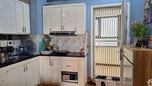 bán nhà riêng tổ 14 phường yên nghĩa, hà đông. dt 66m2 x 4 tầng, mt 5m. giá 4.05 tỷ. lh: 