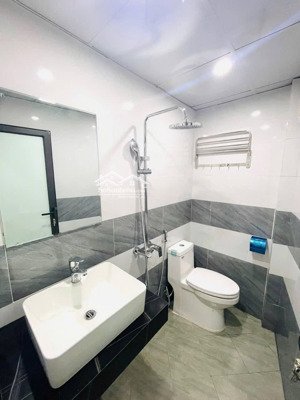 bán nhà hà trì hà đông - ô tô đỗ cửa - vừa ở vừa cho thuê 30 triệu/ tháng . giá 9.48 tỷ