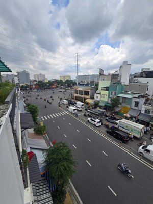 bán nhà 3 tầng đường rộng 30m - mt nguyễn xí + phạm văn đồng, p13, bình thạnh - giá chỉ 6,250 tỷ