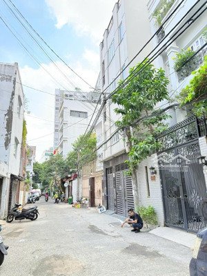 bán gấp nhà 4 tầng ngay sân bay yên thế sơn hòa tân bình hẻm nhựa 6m 4x27m giá 17 tỷ