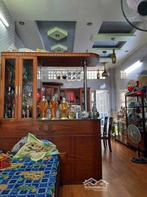 nhà mtkd đường song hành dt 4x19m nhà 5 tấm giá 14 tỷ